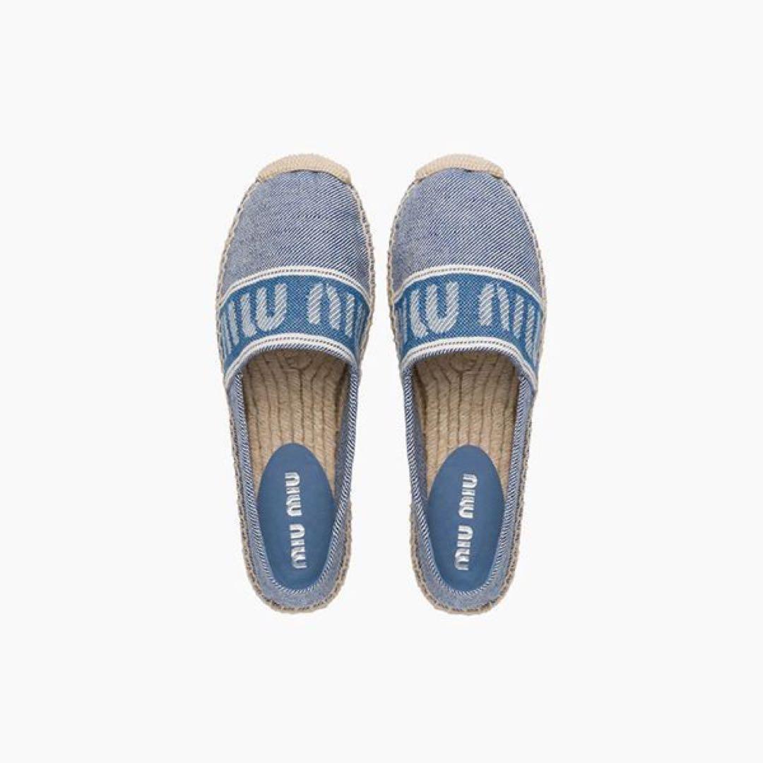 送料/関税込【MIUMIU】JACQUARD DENIM ESPADRILLE Logo jacquard denim espadrilles in blue - Miu Miu | Mytheresa