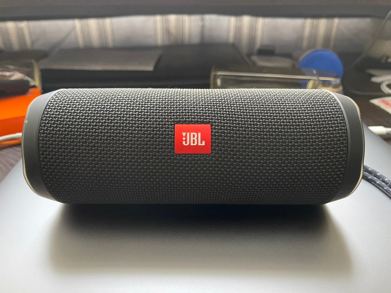 JBL Flip 4