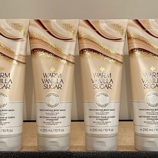 Bath and Body works warm vanilla sugar body wash X4