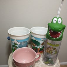 Rainforest Cafe Travel Bottle, 2Whirley Works Buckets,Alice in Wonderland Mug.