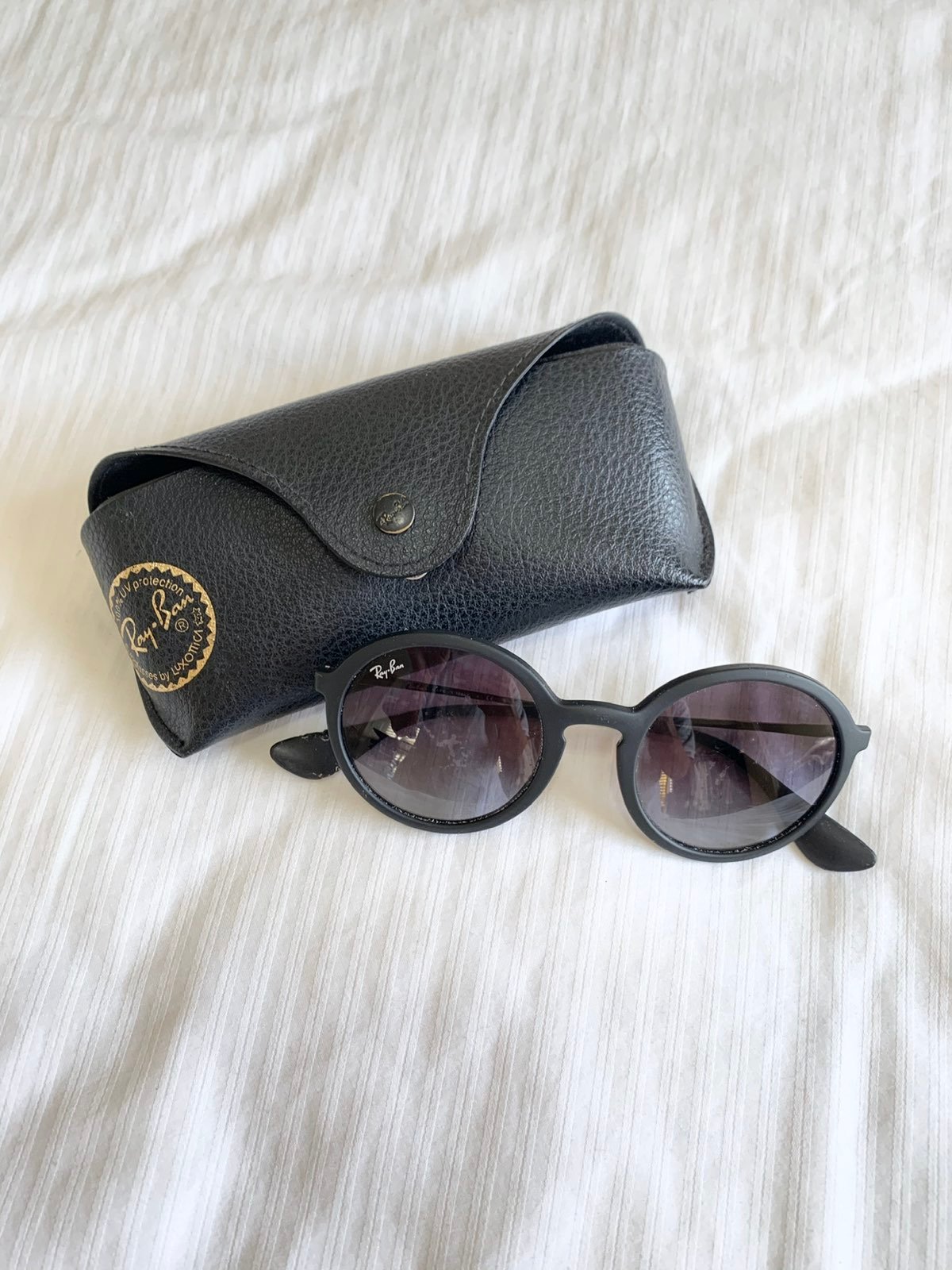 Ray Ban Black Round Circle Sunglasses