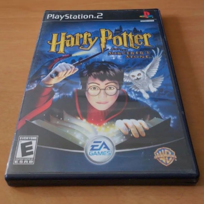 HARRY POTTER SORCERER'S STONE (PS2)