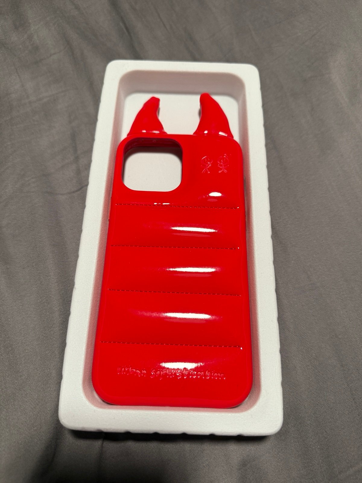 Urban Sophistication The Puffer Case - Devil in Red for