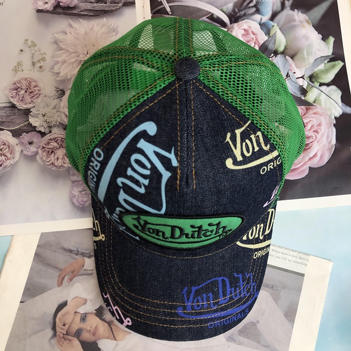 von dutch hat