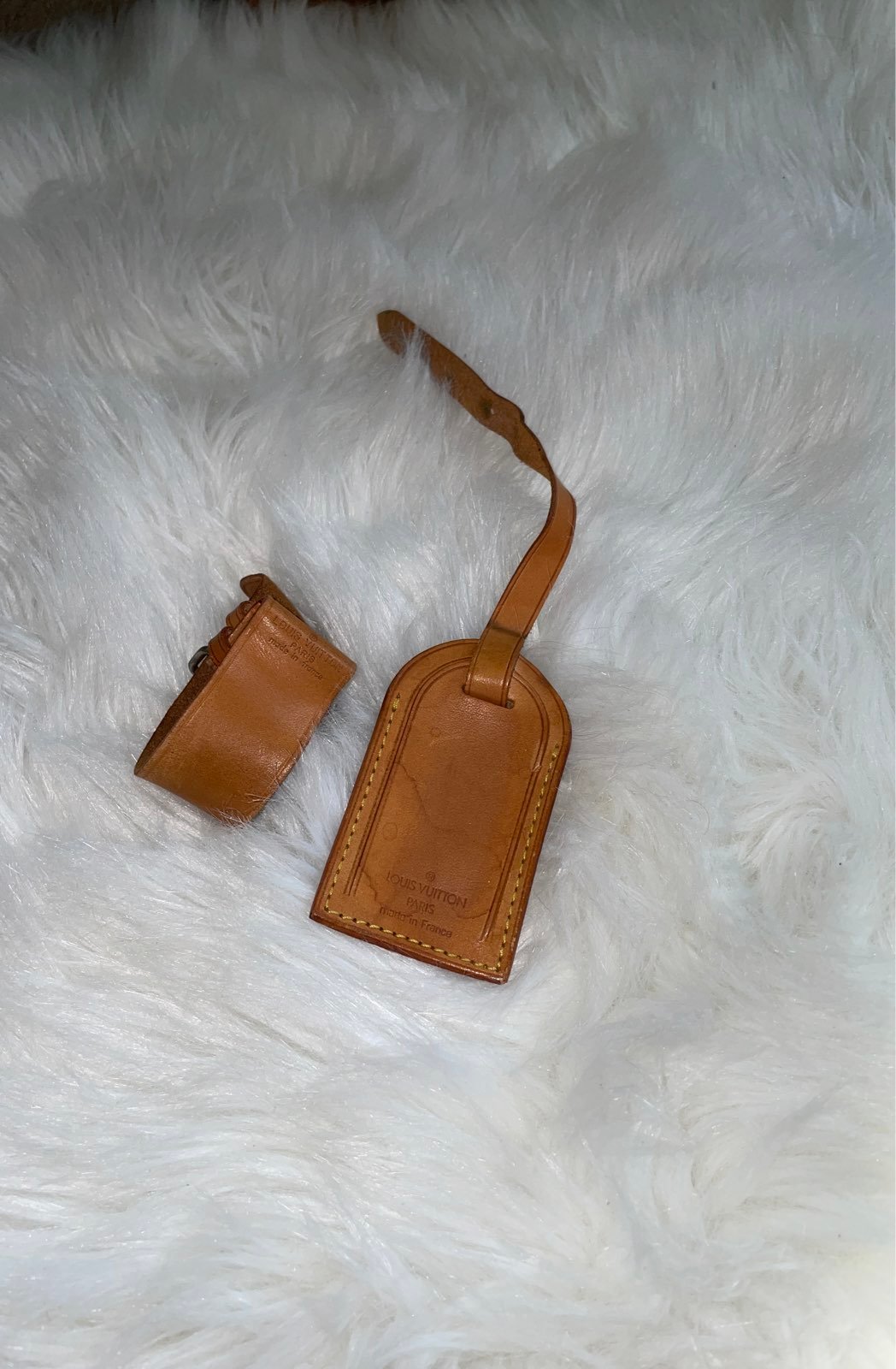 Louis buitton vacheta tag from kepal.