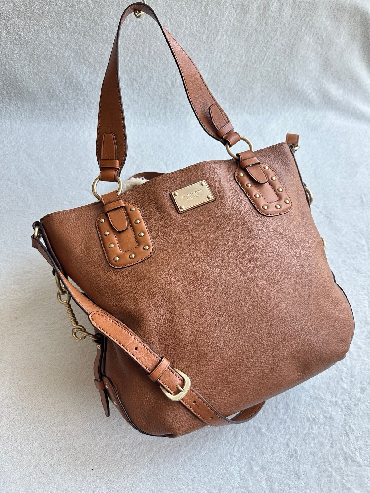 Michael Kors brown Leather Big Valley Tote Bag EUC women’s handbag