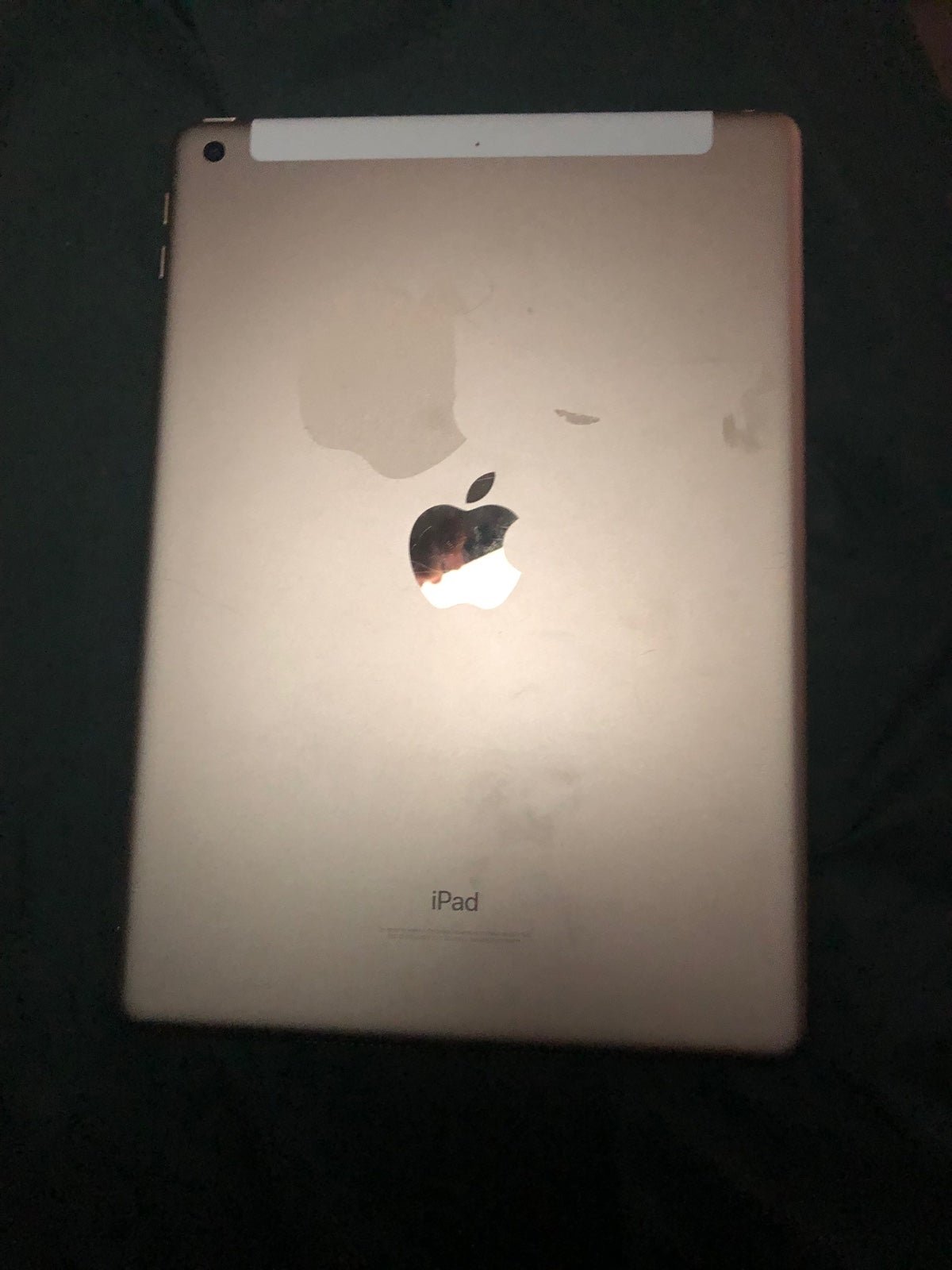 IPad shops 5th Generation (A1823)