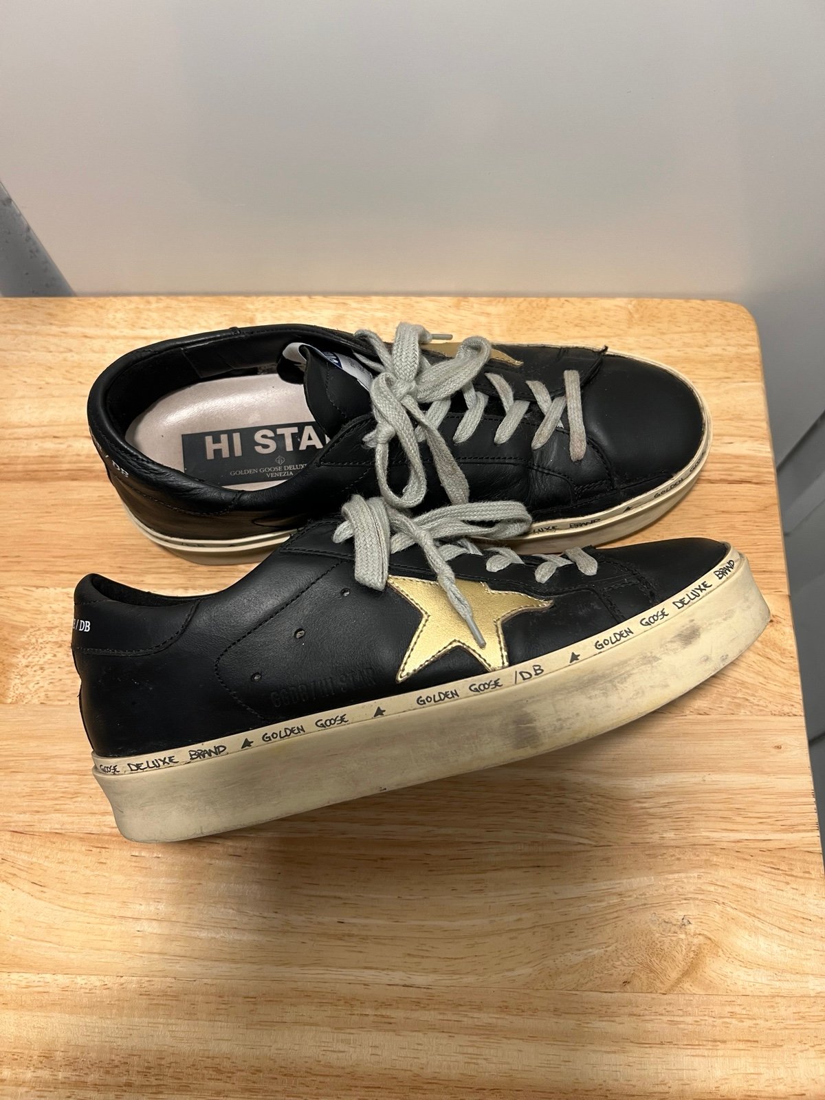 Golden Goose Sneakers