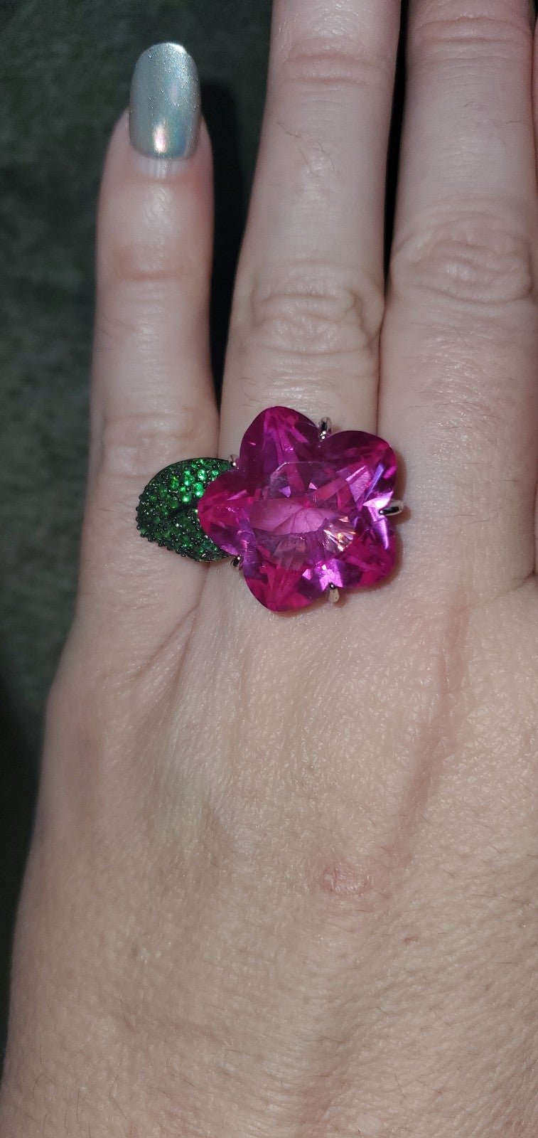 Really pretty sterling silver gem ring flower