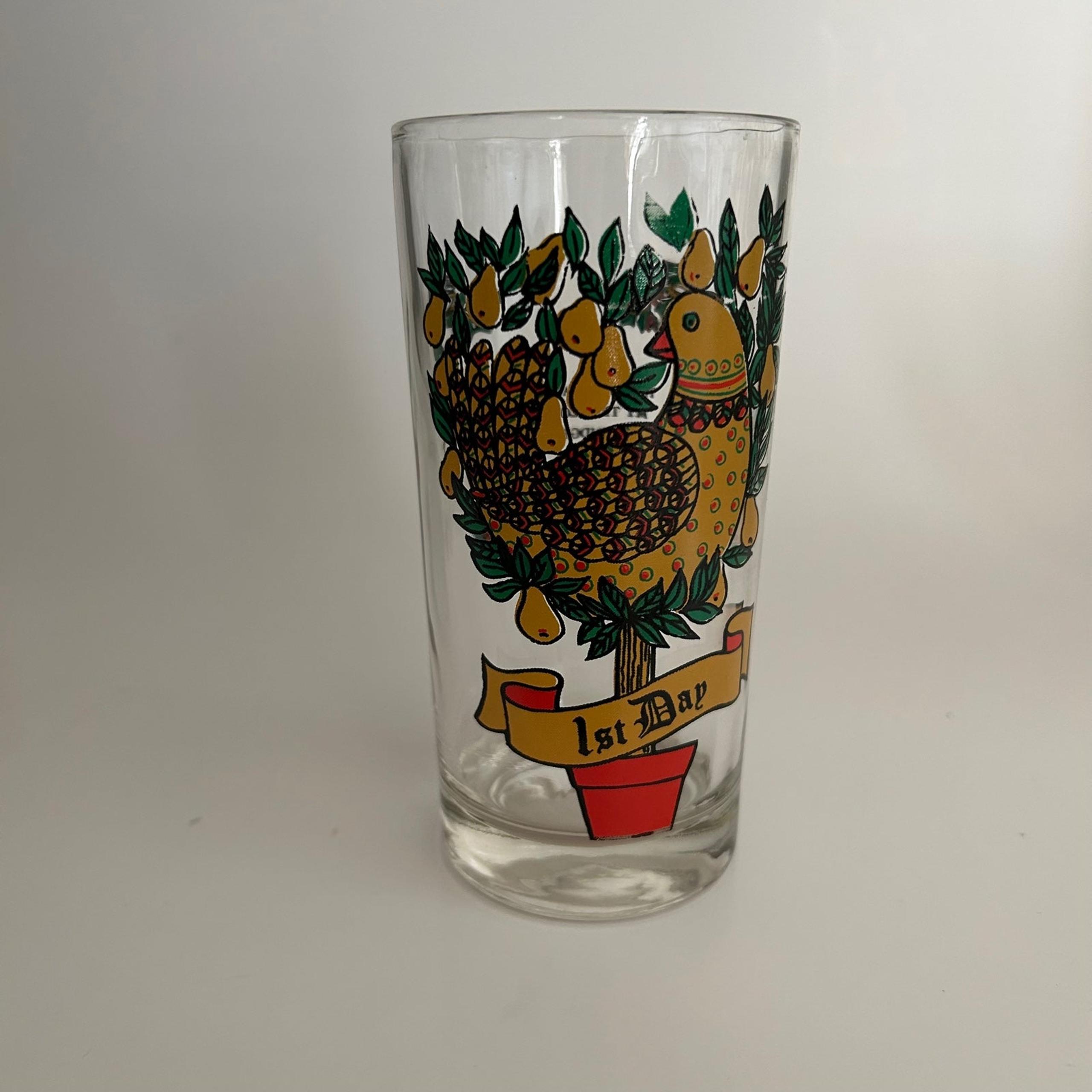 Anchor hocking Christmas cup