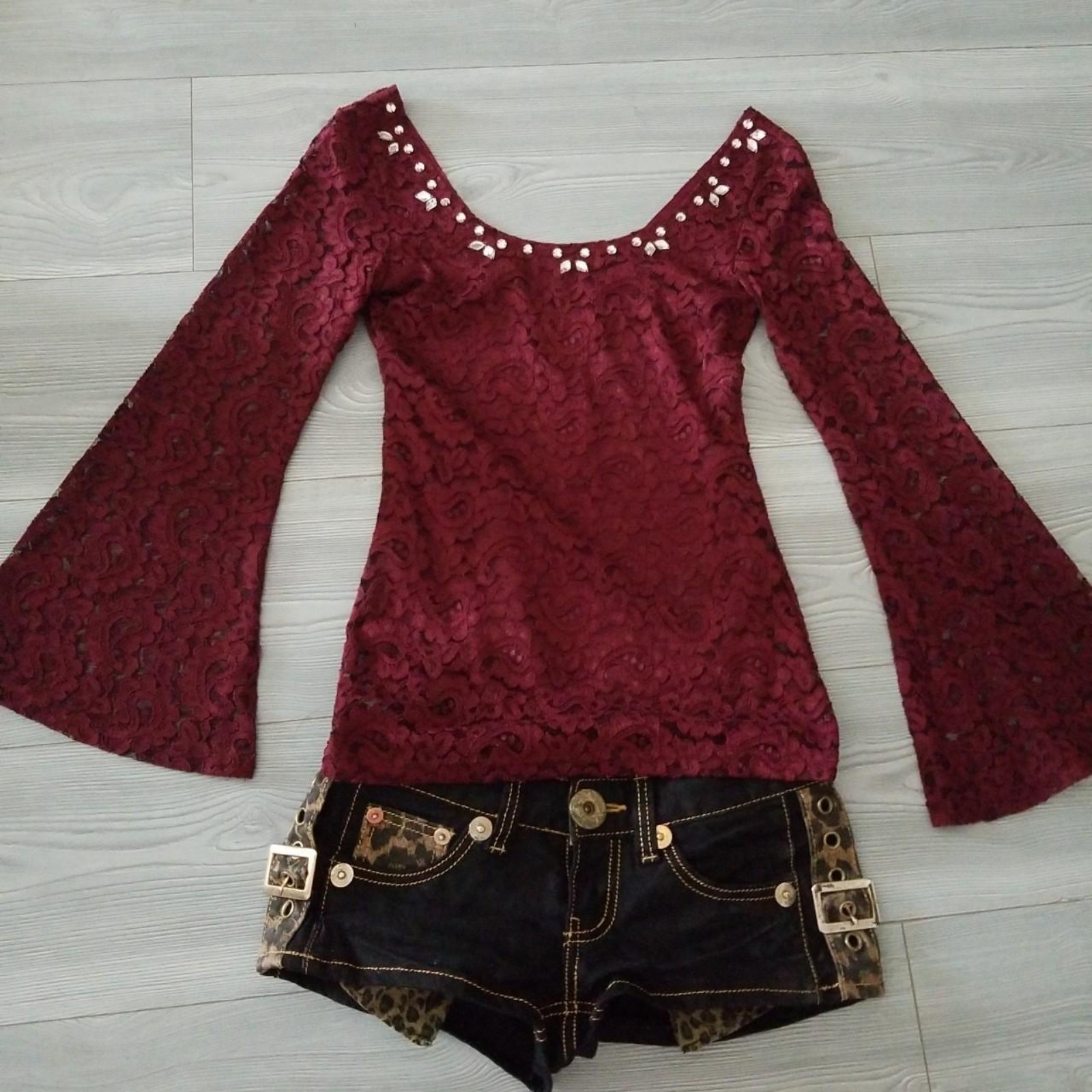Burgandy gyaru rhinestones Top