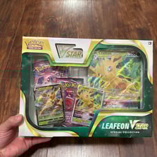 Pokemon Leafeon VSTAR Special Collection