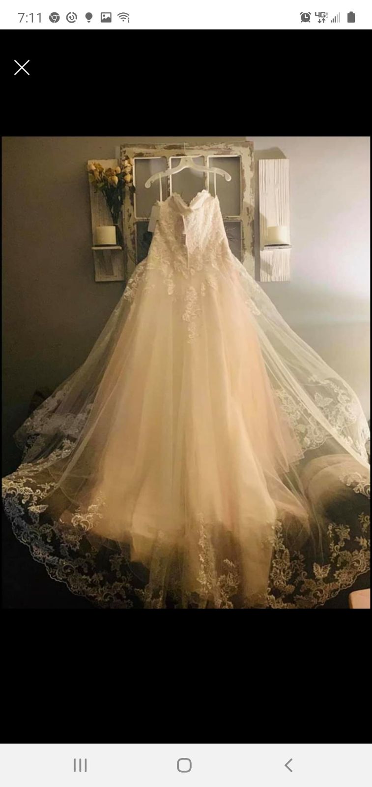 vintage wedding dress