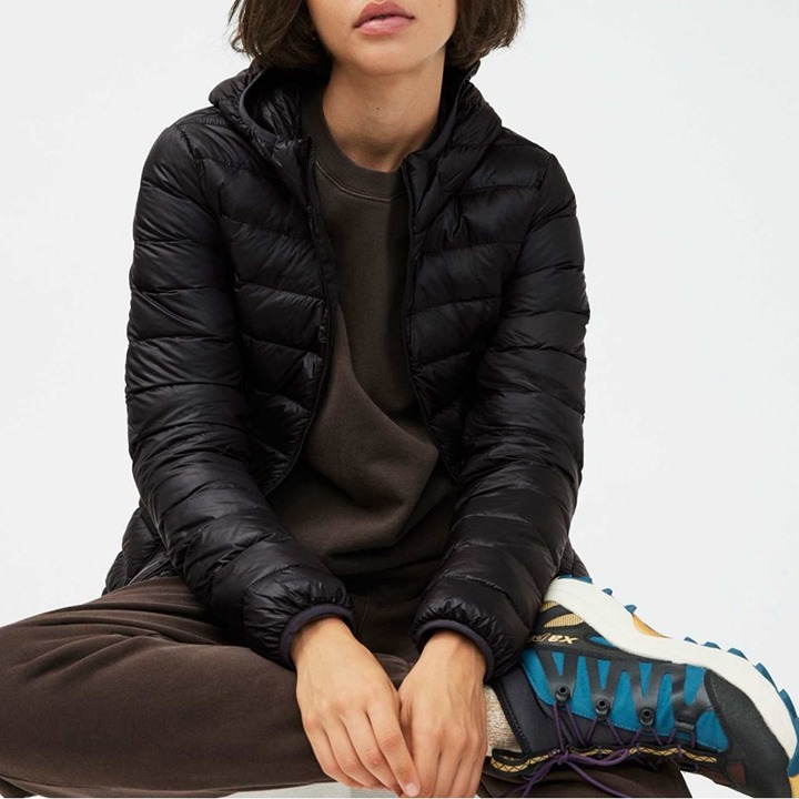 Black Down Puffer Hooded Jacket Size XS