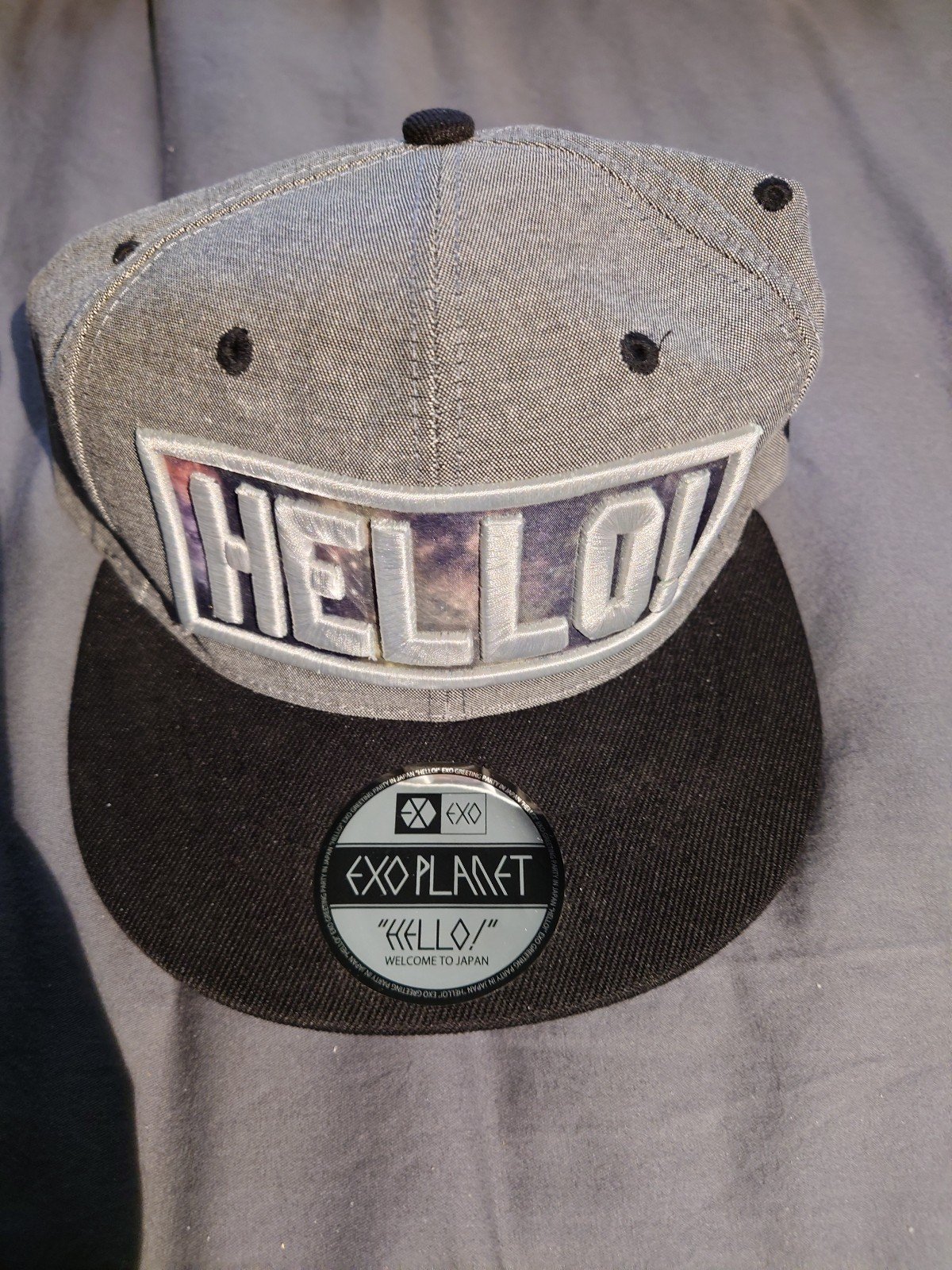 EXO Hello Greeting Party in Japan merch bundle (hat & key chain)