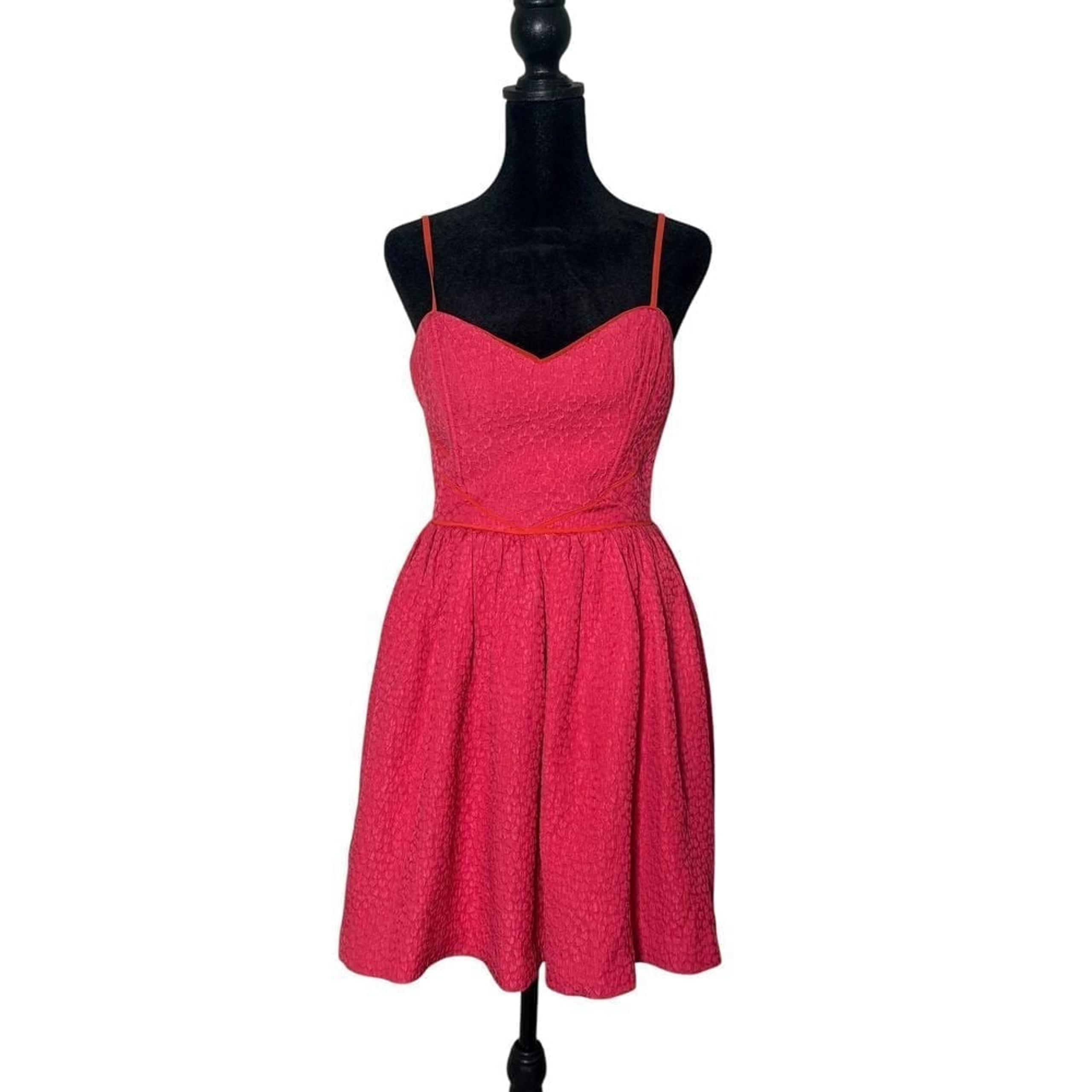 Urban Outfitters Cooperative Short Dress Women M Sweetheart Neckline Heart Print