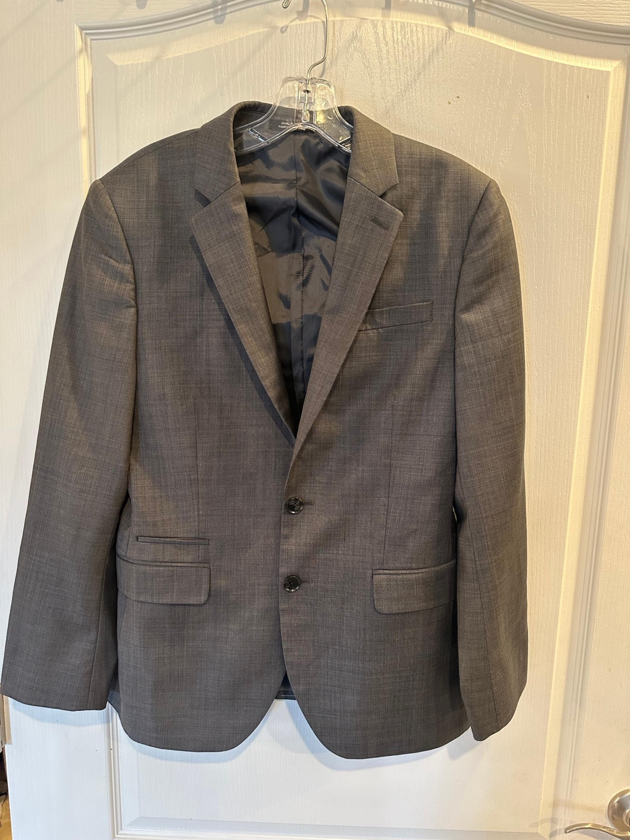 Express Photographer men’s Fitted gray 2 button Blazer​​​​​​​​​ sz 36S