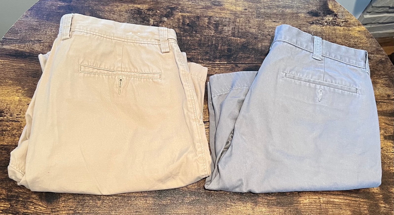 BUNDLE: J.Crew | 2 pair of men’s flat front shorts. Size: 33W