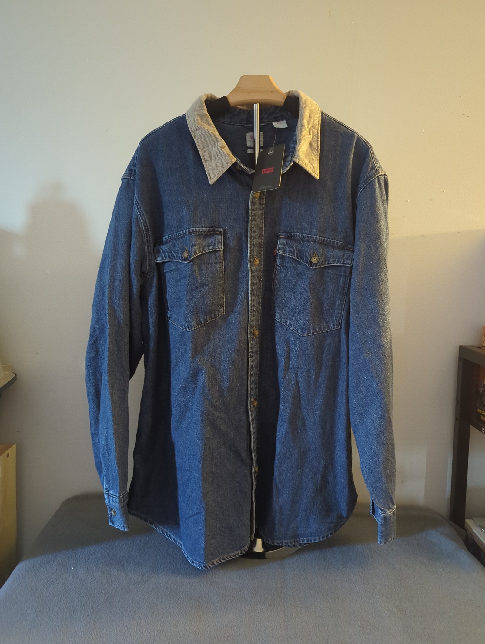 Levi's Denim Long Sleeve Button Up Shirt with Corduroy Collar Men's XL