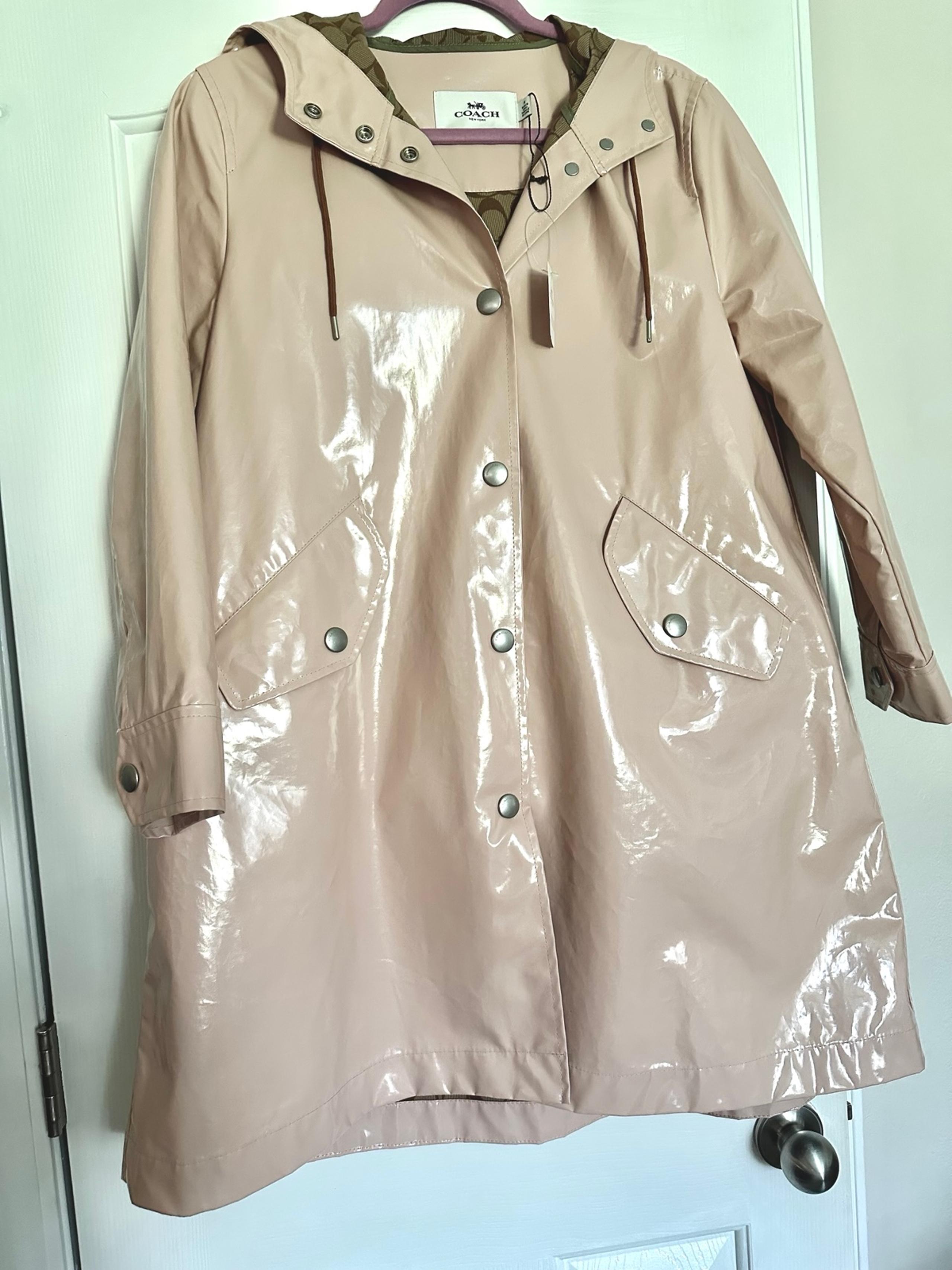 Coach Patent Pink Women’s Raincoat Size Large