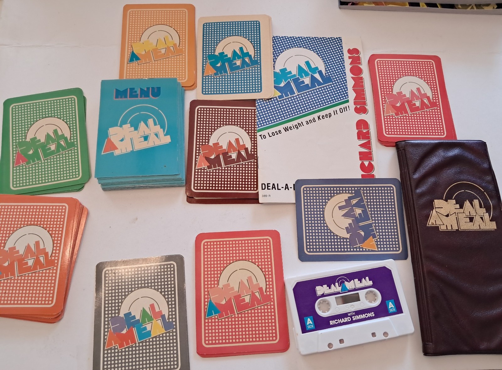 Deal-A-Meal by Richard Simmons ( bookshelf)