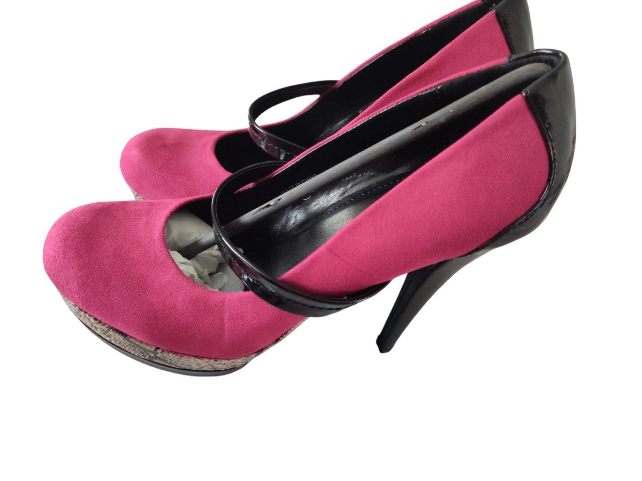 Call It Spring Stylish Fuchsia Snake Print Platform Pumps