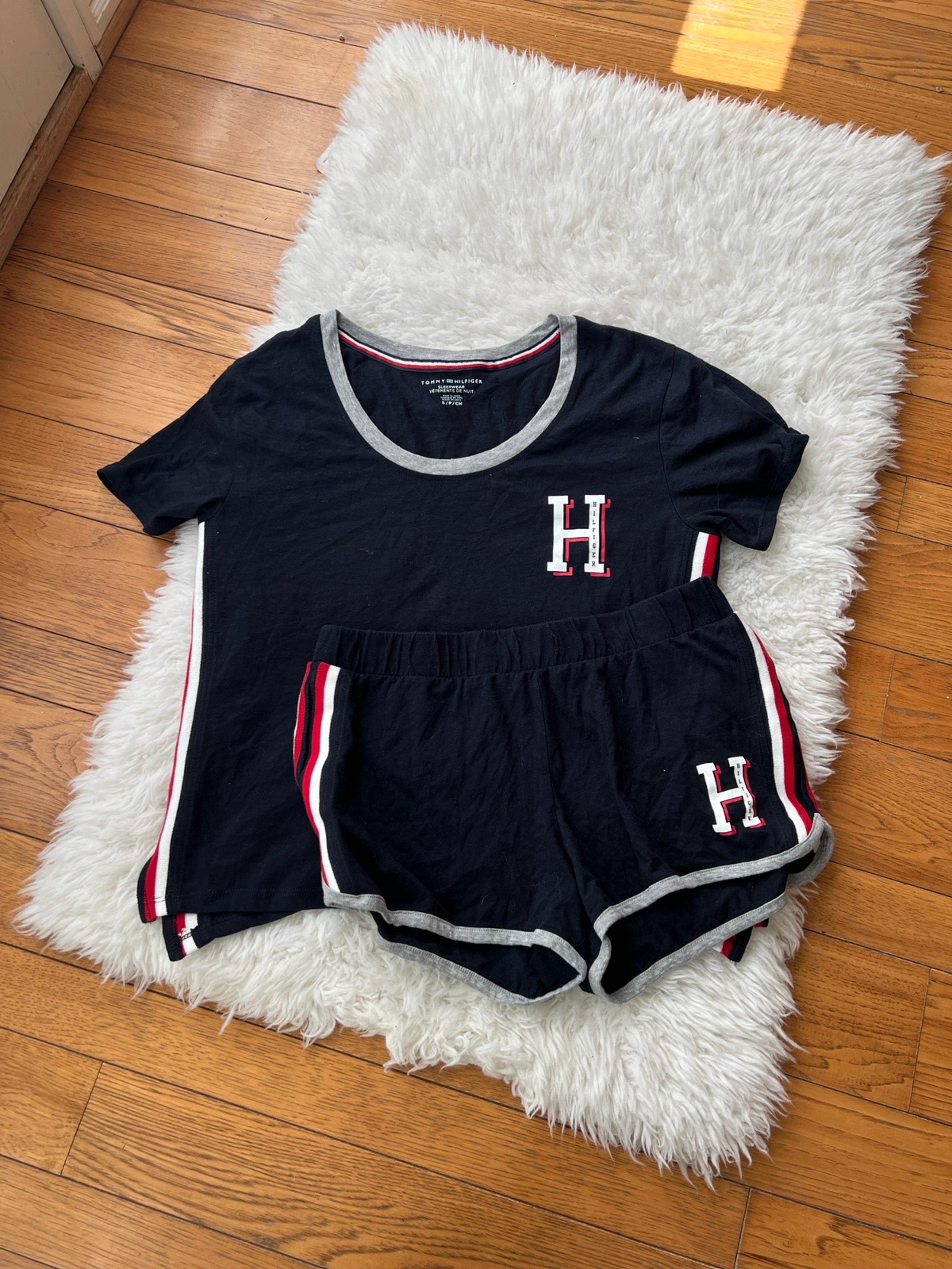 Tommy Hilfiger Pajama Set