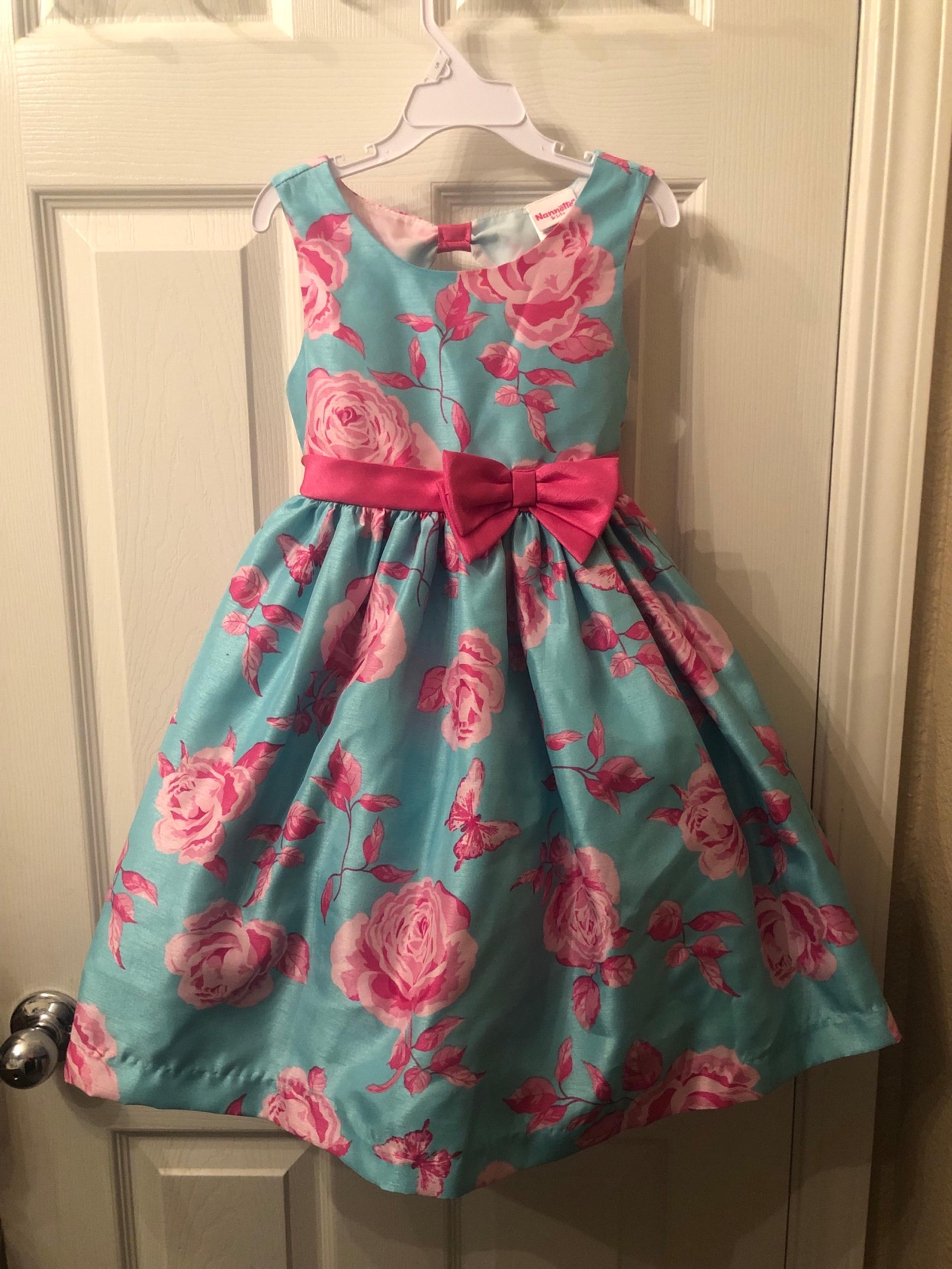 Girls Dress size 5