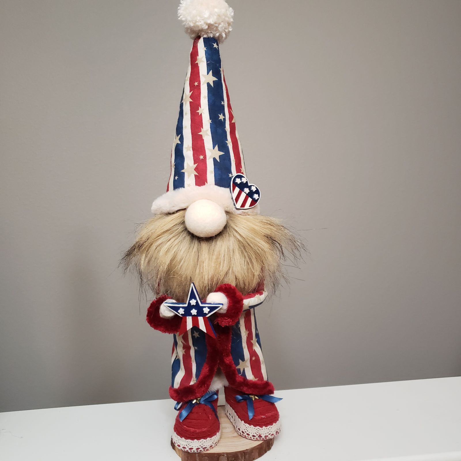 Patriotic gnome