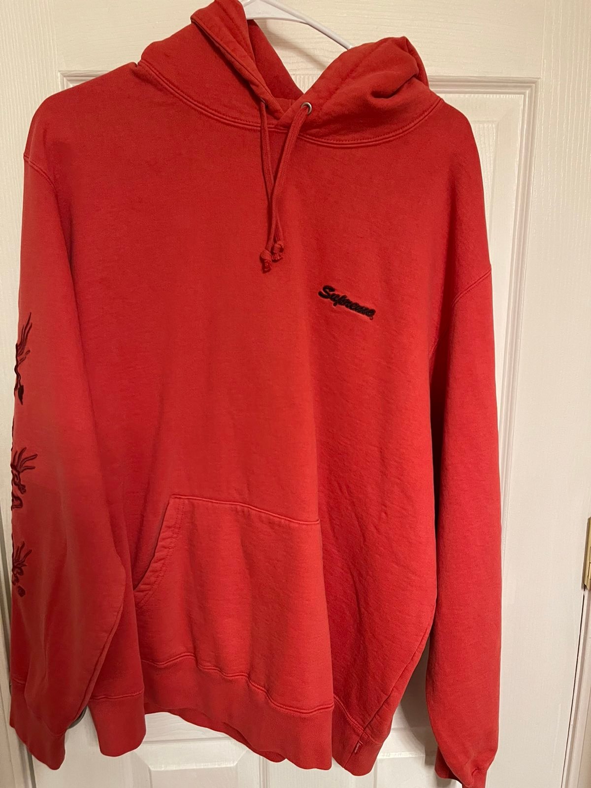 Supreme hoodie