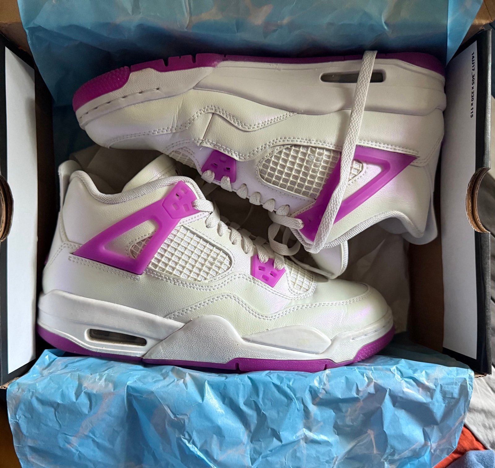 Jordan 4 Retro Violet