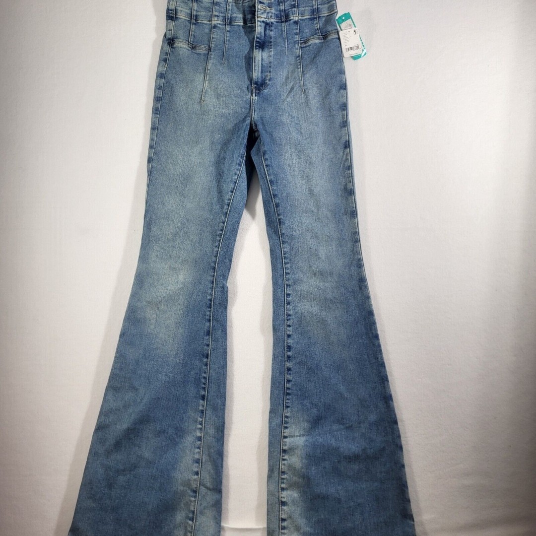 Free People We The Free Jayde Flare High Rise Jeans Women’s Size 30/10 Indigo