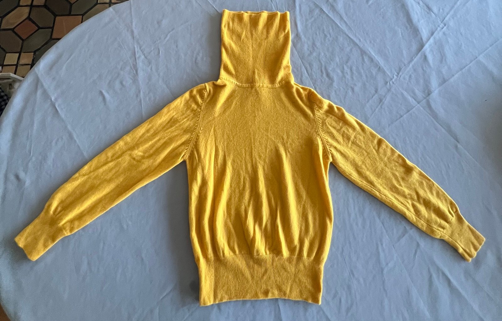 Ladies Vintage Courtney Rhodes Yellow 100% Cashmere Turtleneck Sweater Sz M