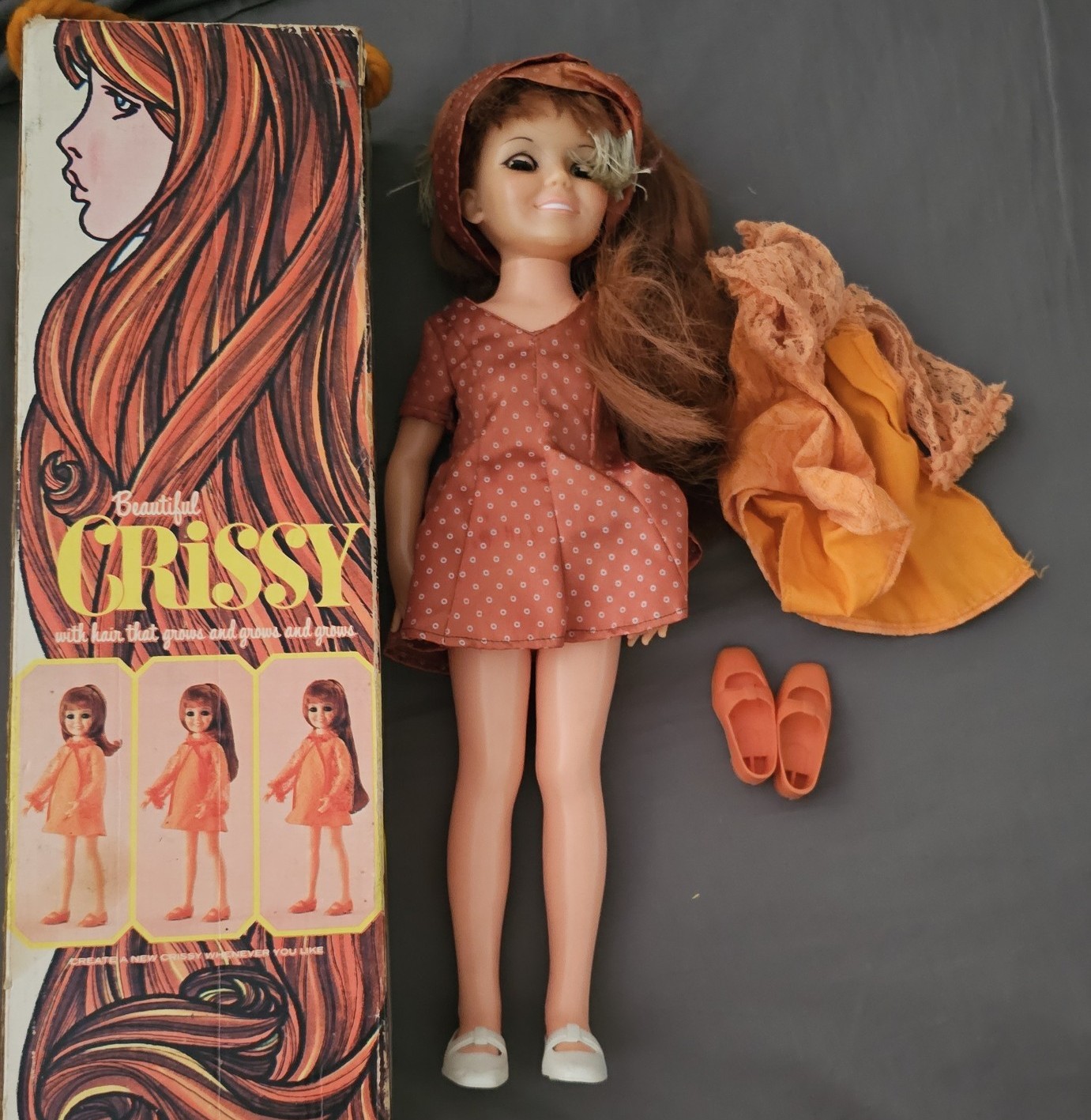 Vintage Ideal Beautiful Crissy Doll 18 Doll 1969 In Box With 2 Outfits & Shoes