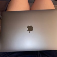 MacBook Air 13” M1 BROKEN DISPLAY