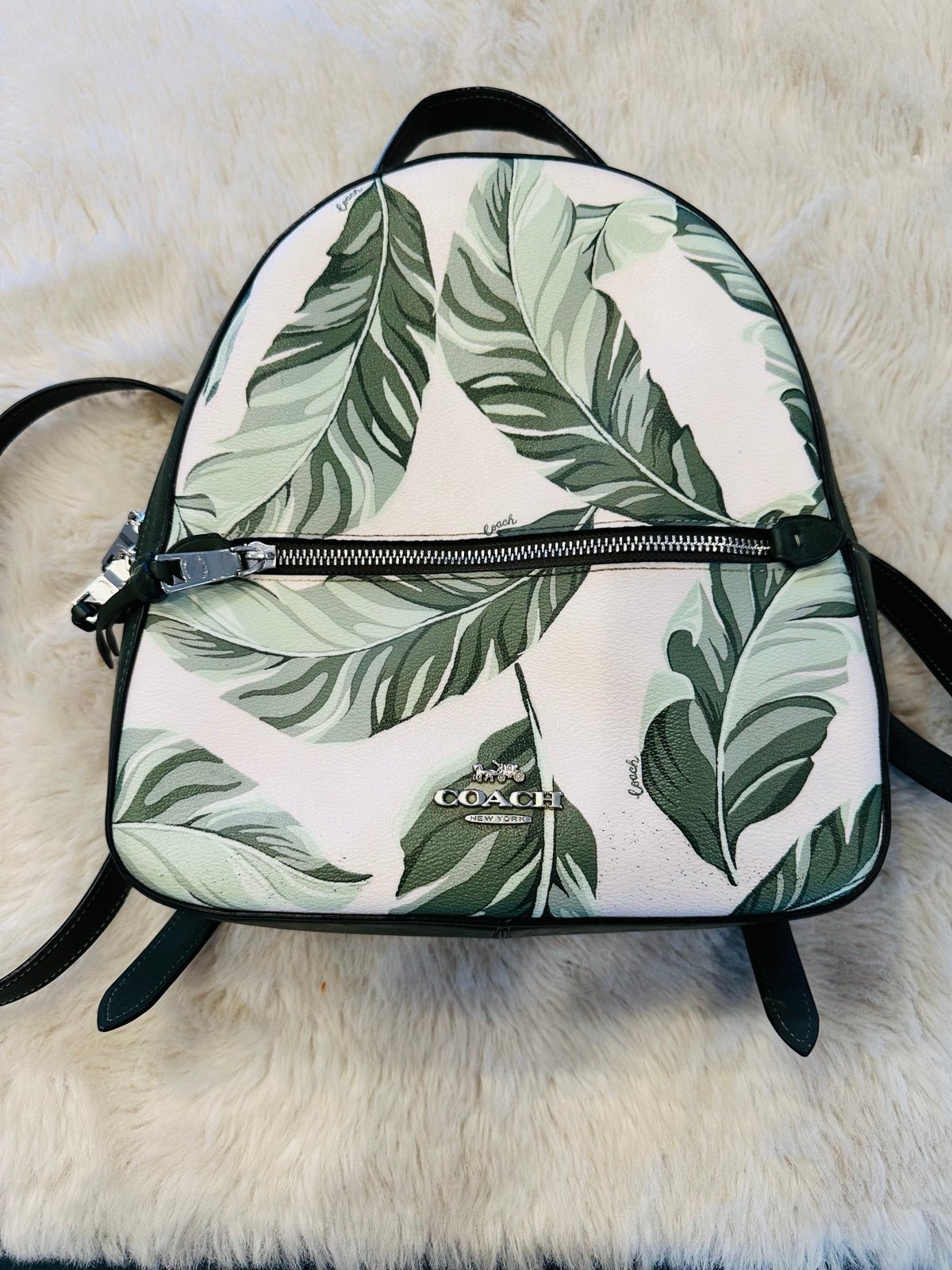 Coach banana leaf bag new arrivals