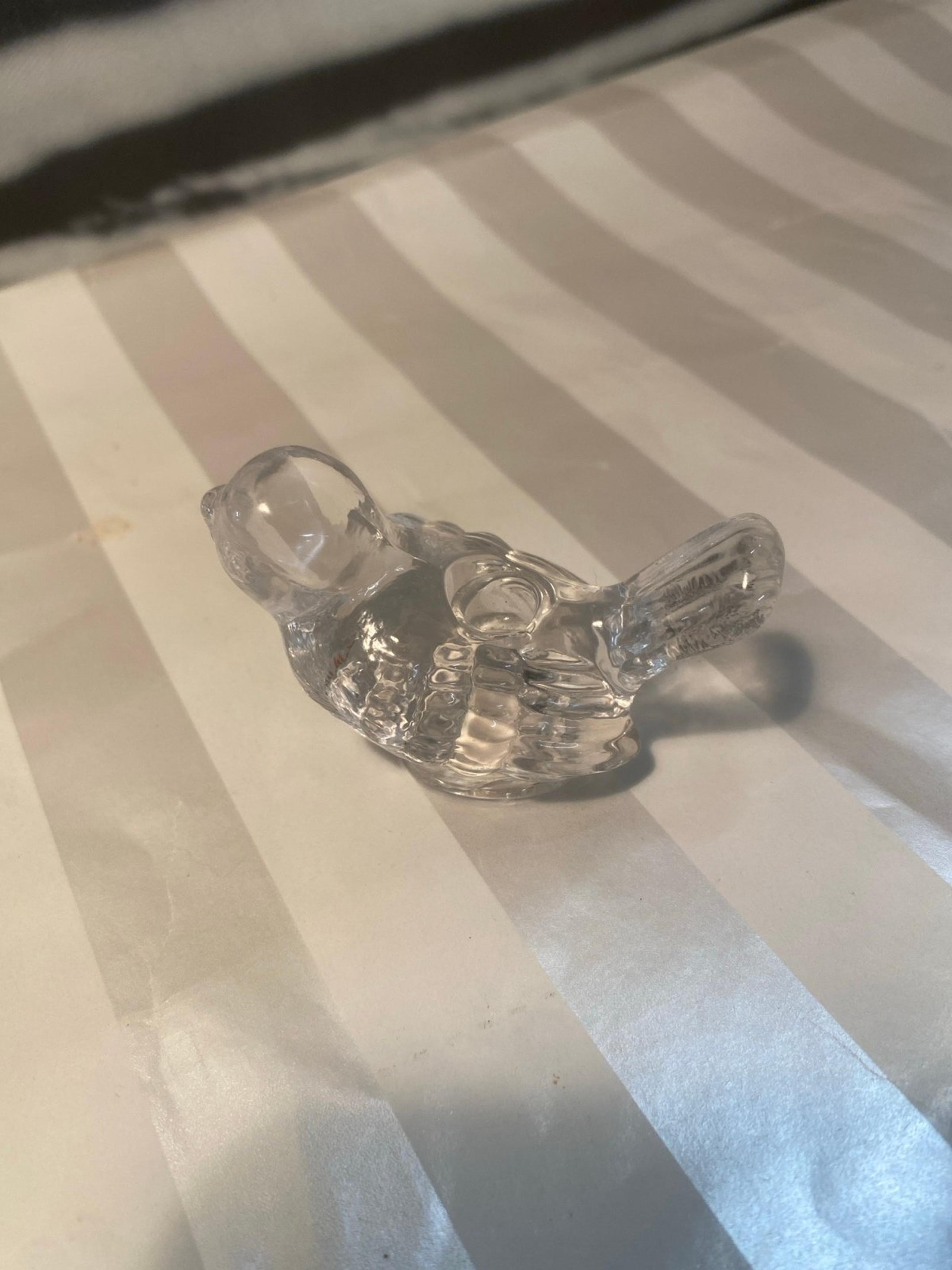 Biedermann  & Sons Glass bird candle holder