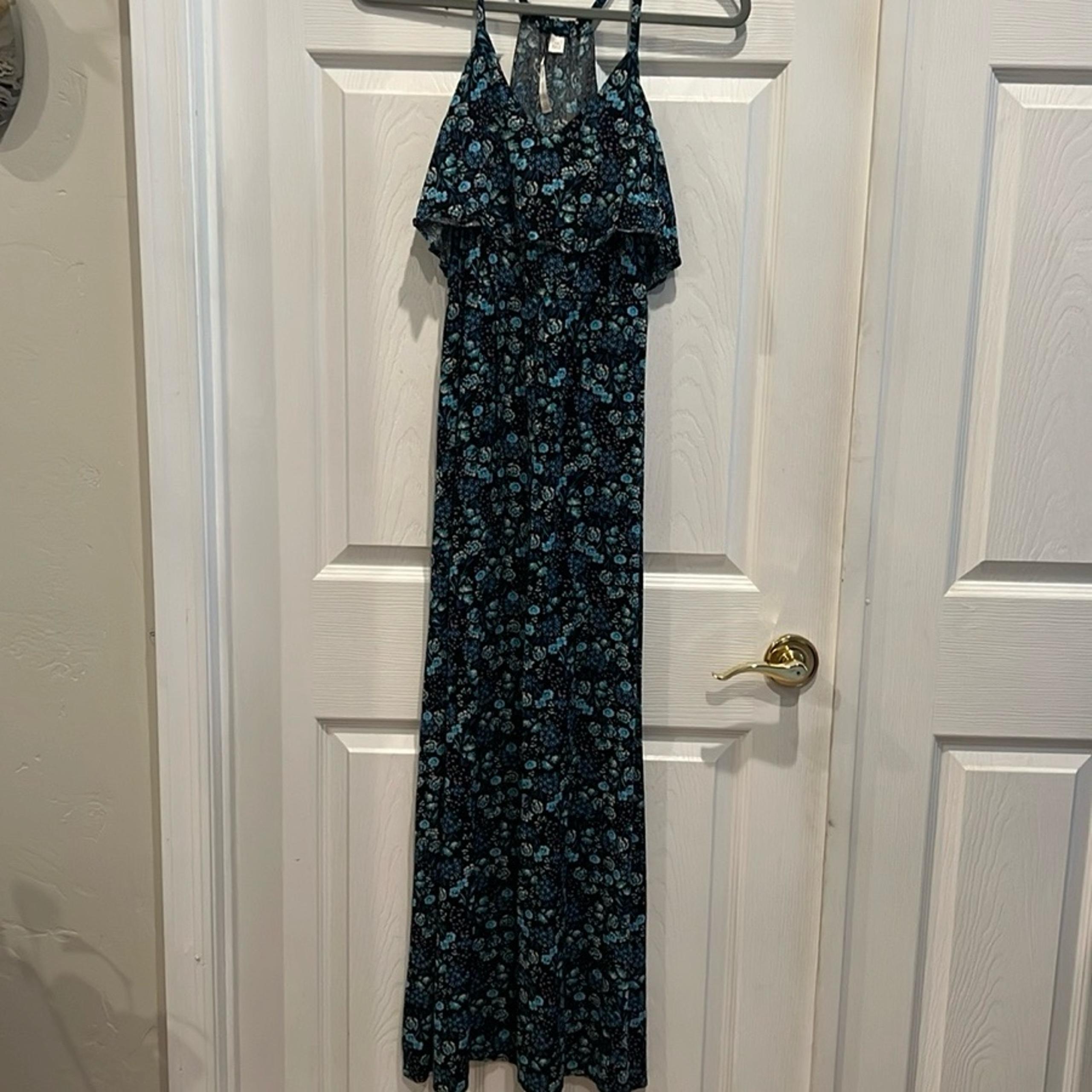 LC Lauren Conrad Floral Maxi Dress