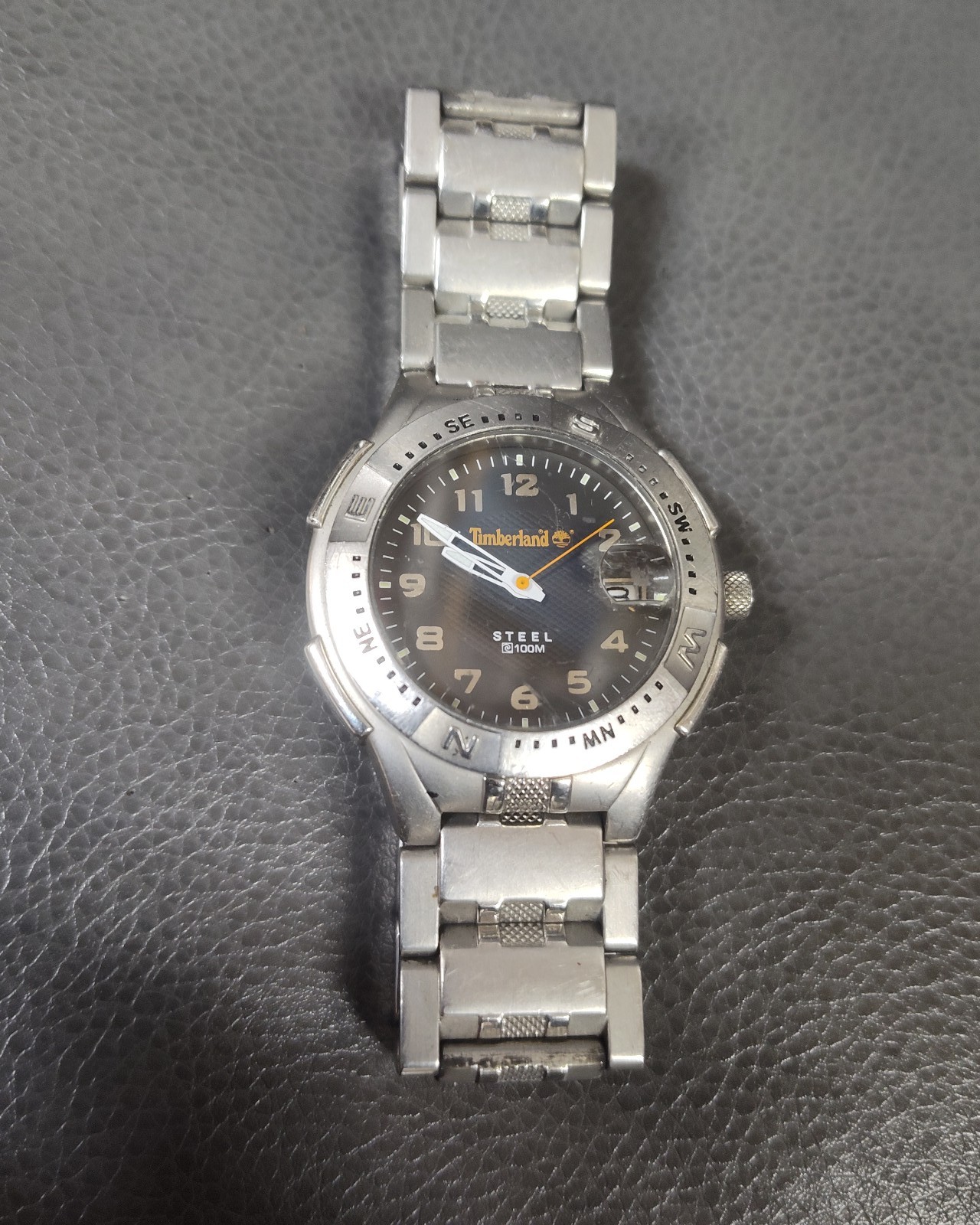 Timberland steel 100M dive style date watch