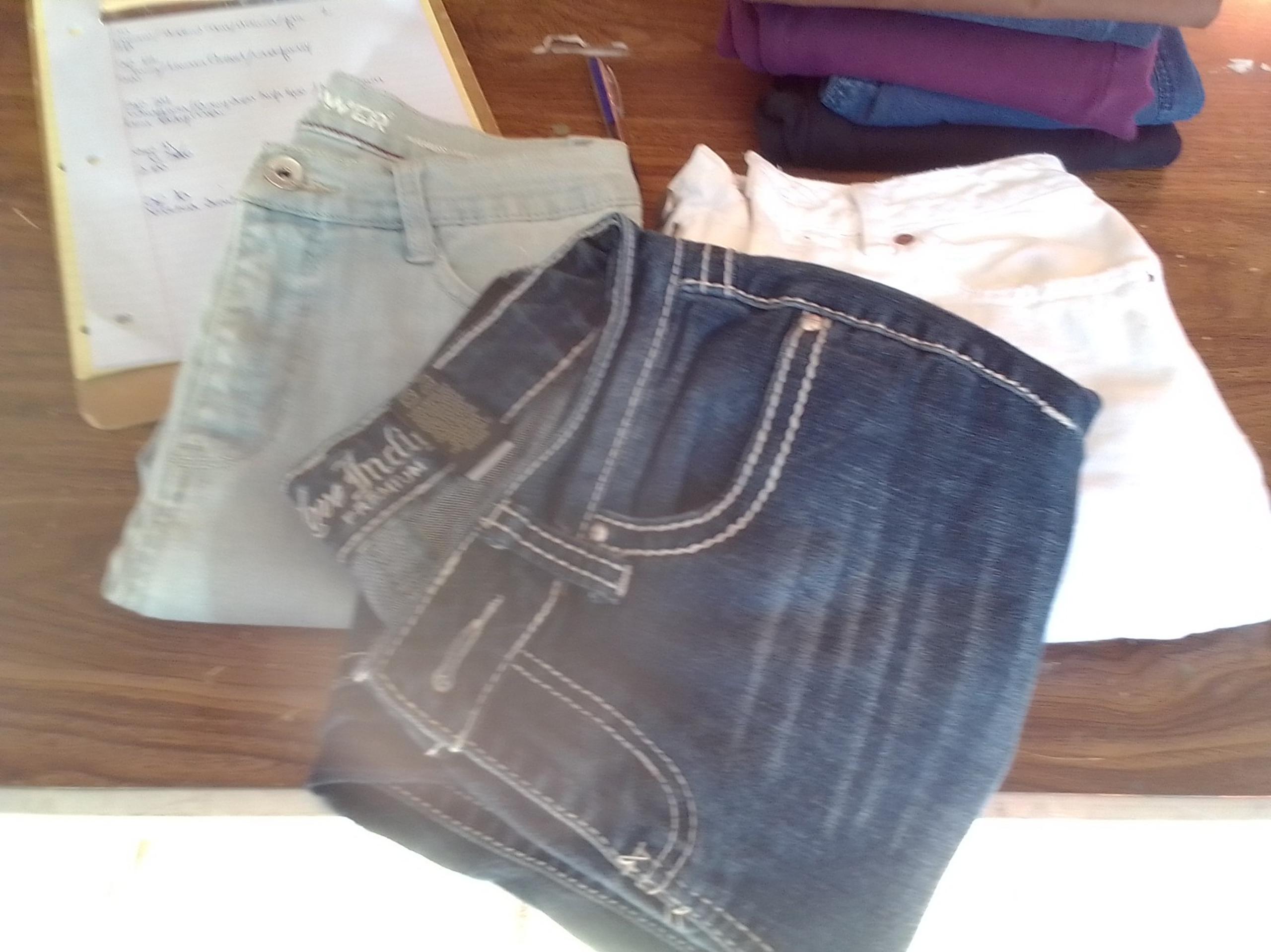 Women's jeans size 3/4