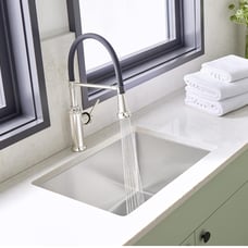 Dual mount design offers versatile installation options Pre-installed sound damp