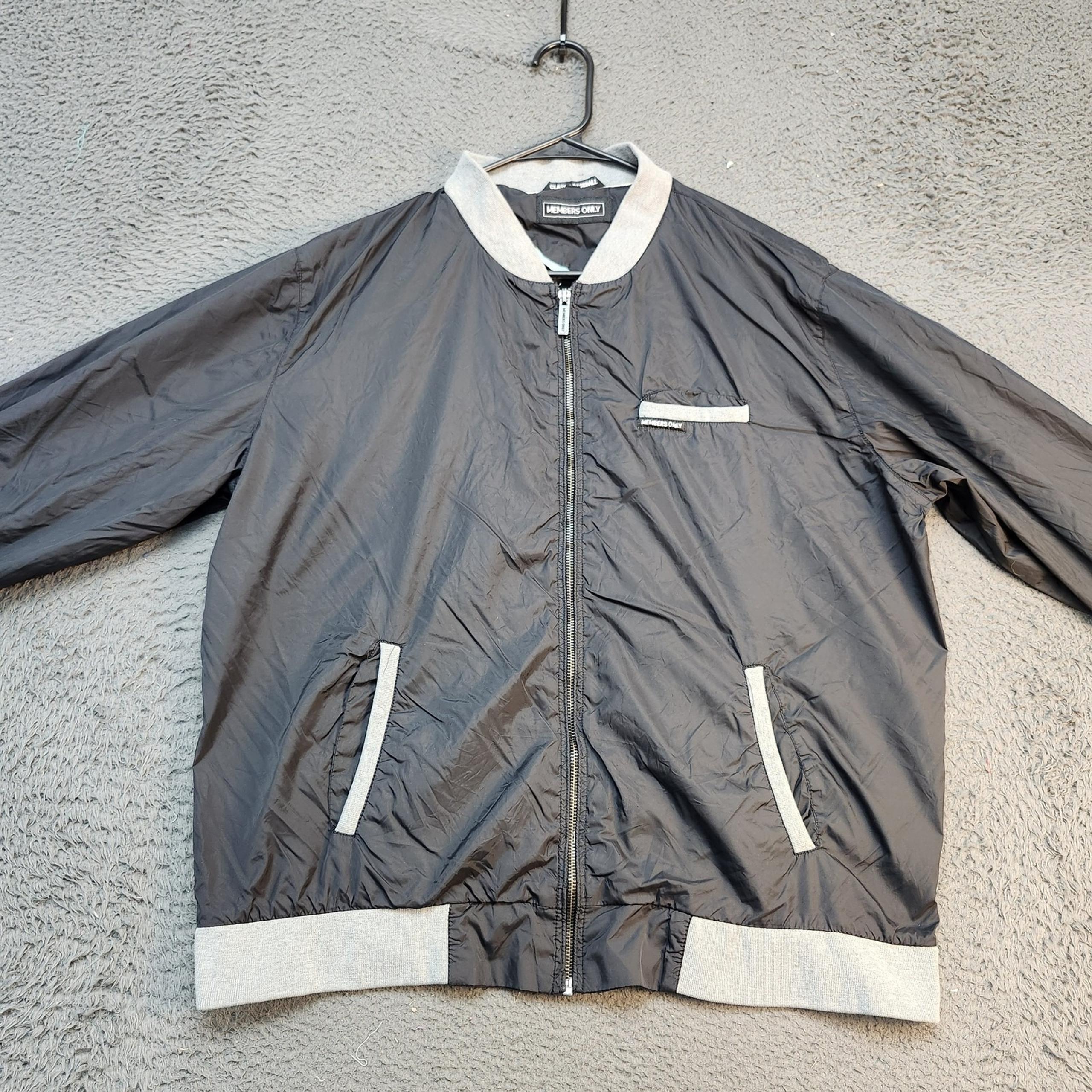 Members Only Jacket Mens XL Black Gray Classic Baseball Windbreaker Lightweight