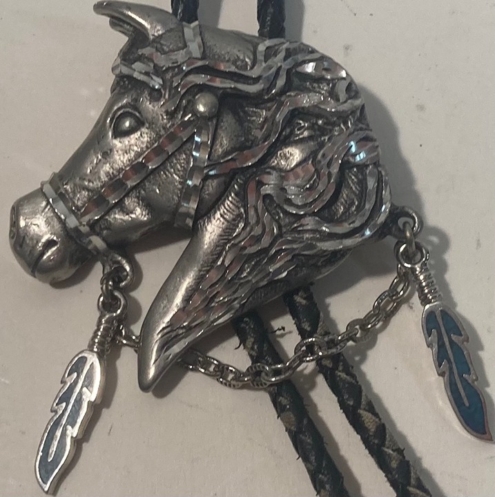 Vintage Metal Bolo Tie, Nice Diamond Cut Filigree Horse Design, Crushed