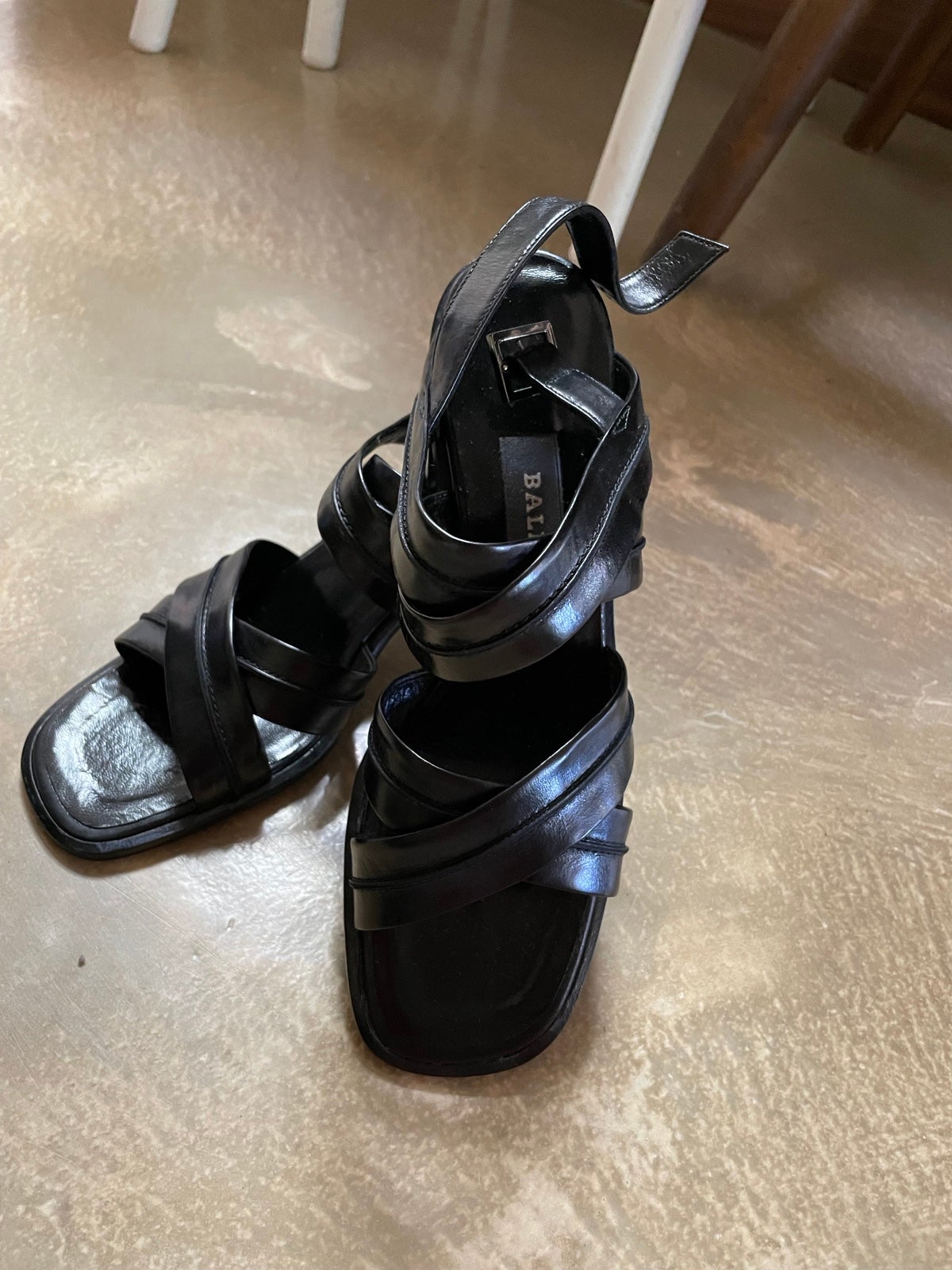bally strappy sandals size 7.5
