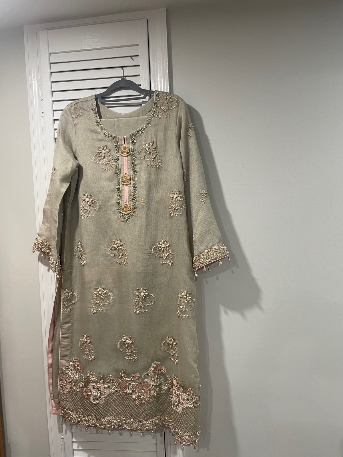 Sana Safinaz Luxury Shalwar kameez