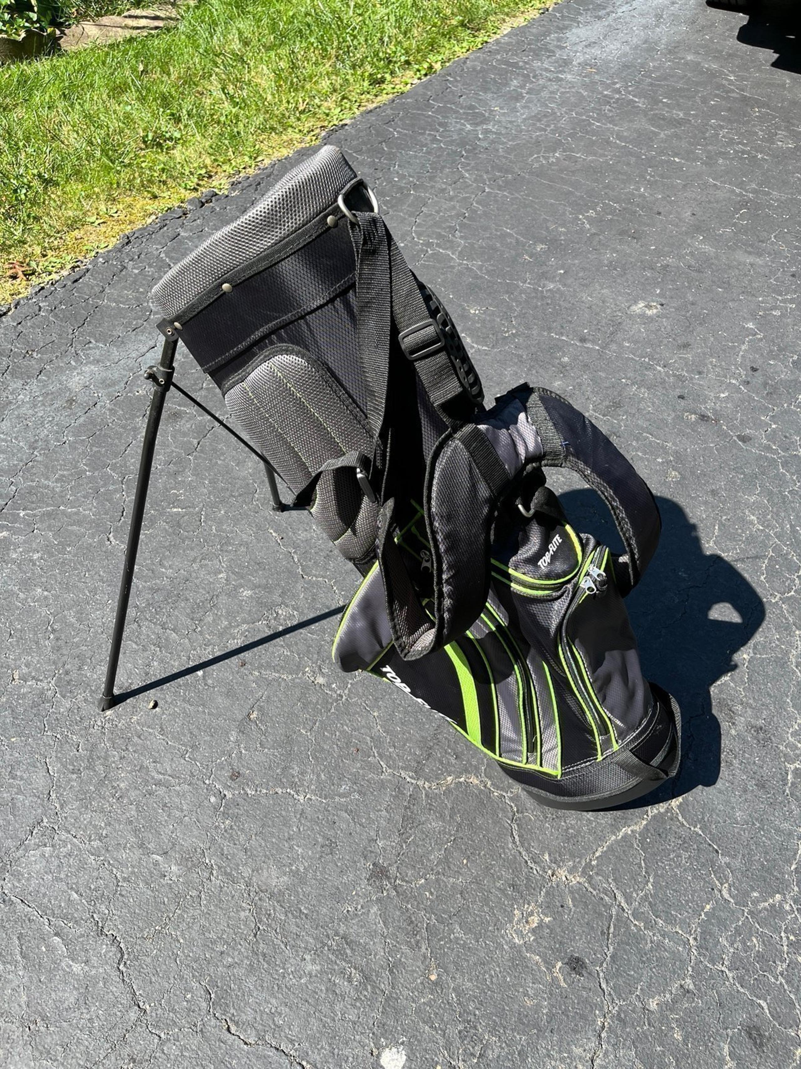 Top Flite Carry - Stand Lightweight Golf Bag