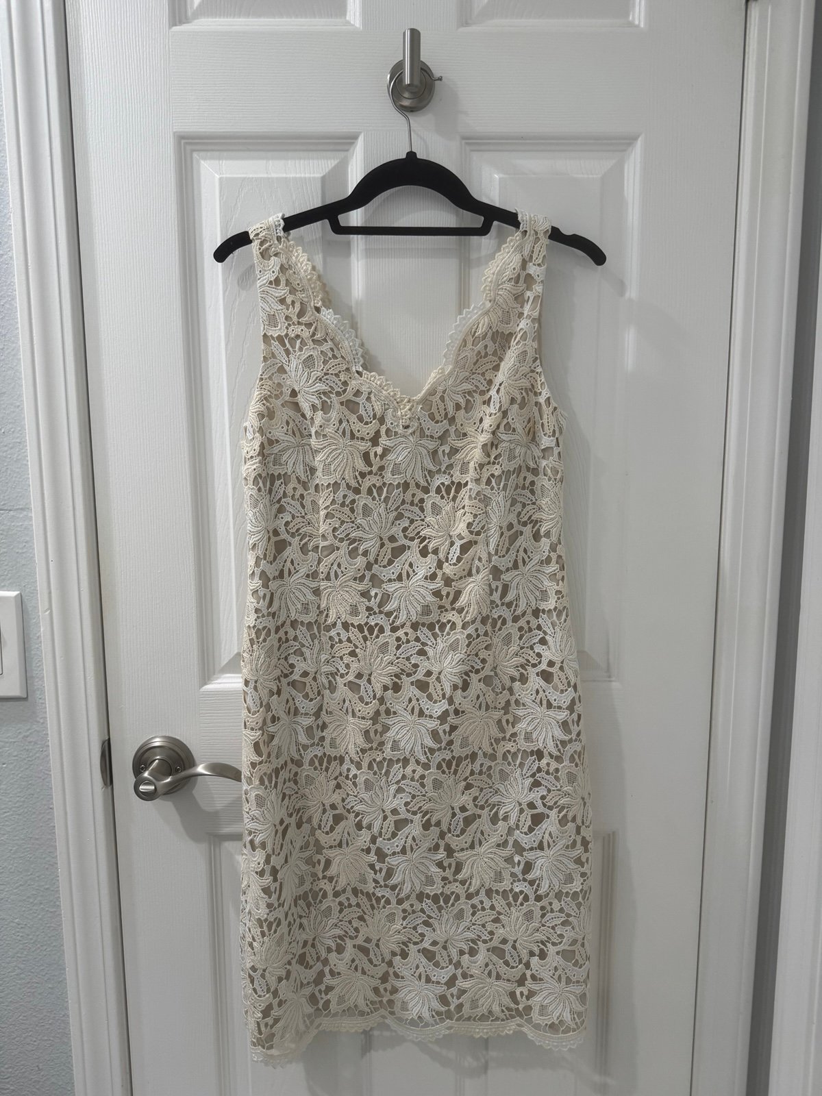 198 Vintage Lace Sheath Dress
