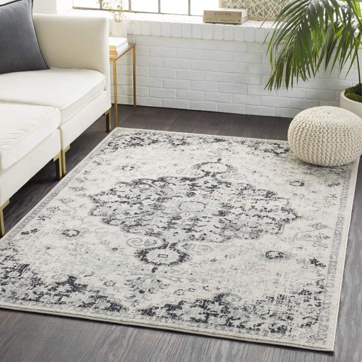 Weavers Odelia Area Rug, 5'3 x 7'3