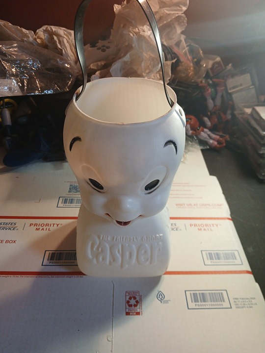 Vintage AJ Renzi Casper The Friendly Ghost Halloween Blow Mold 10 Treat Bucket