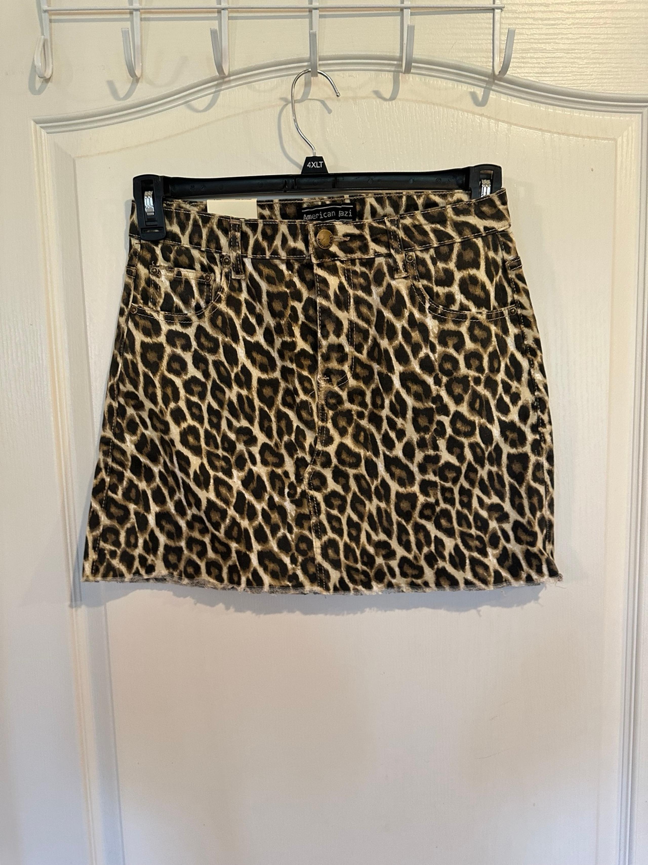 American bazi women’s brown leopard denim twill mini skirt large new w tags